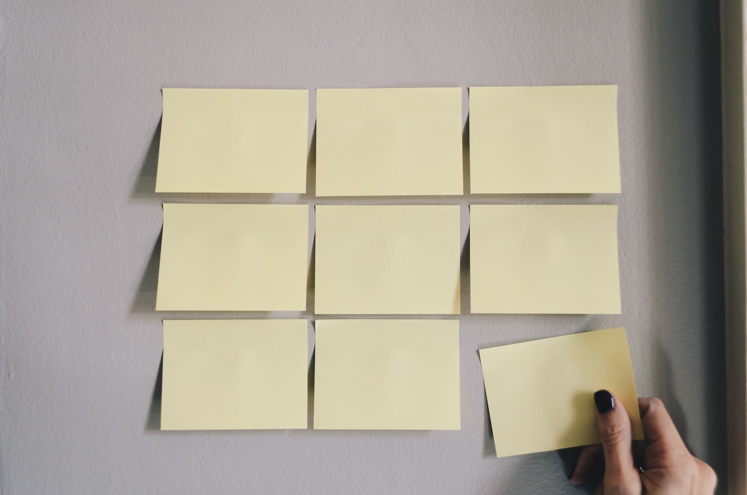 how to use a CRM to track leads